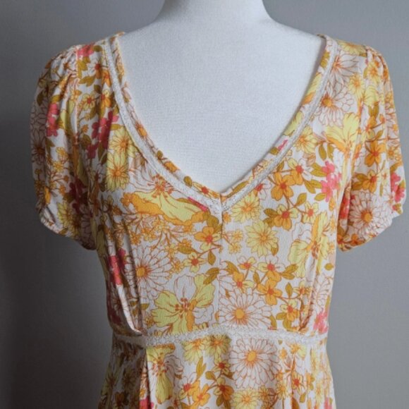 IDYLLWIND Sundress Small Butter Yellow Spring Floral - Picture 2 of 9